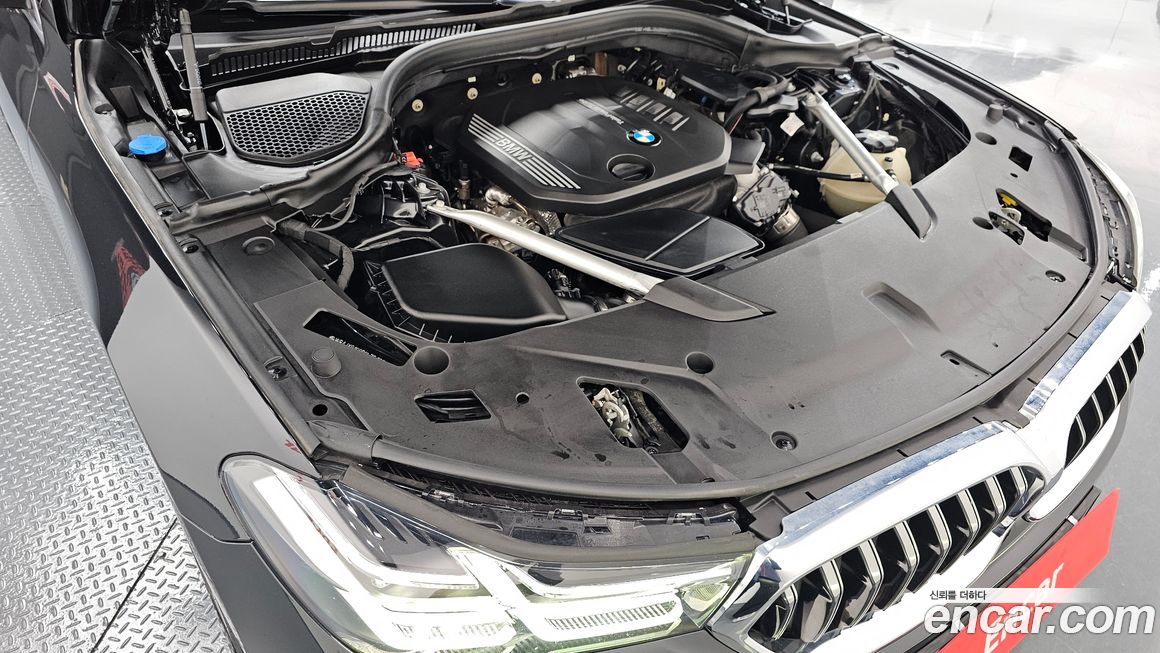 BMW Gran Turismo 2023