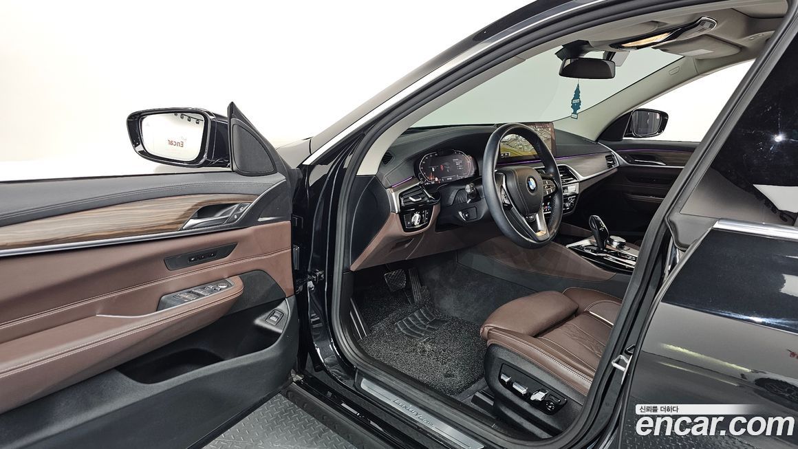 BMW Gran Turismo 2023