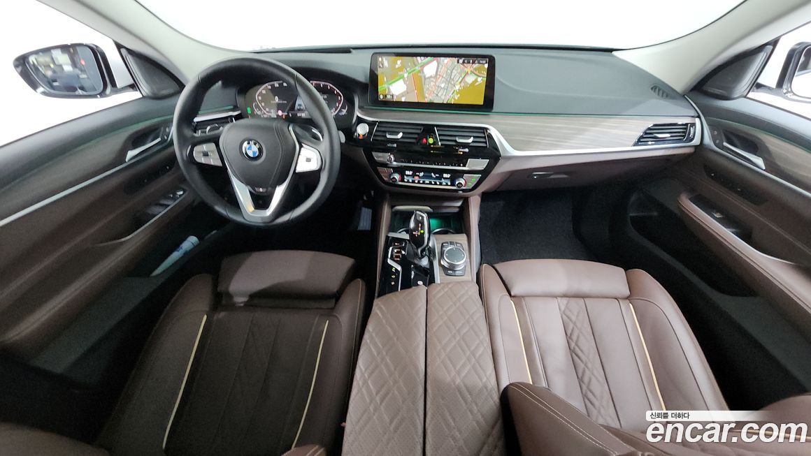 BMW Gran Turismo 2024