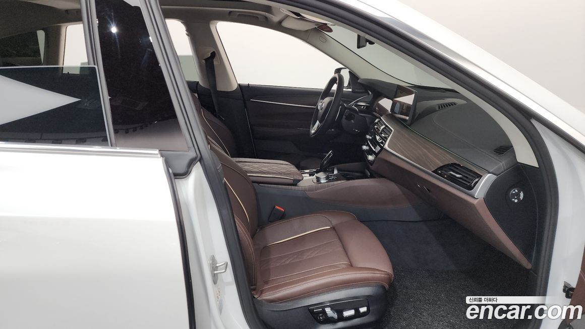 BMW Gran Turismo 2024