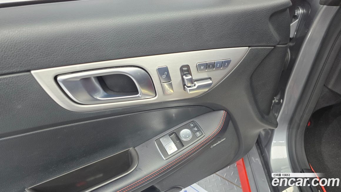 Mercedes-Benz SLK-Class 2014