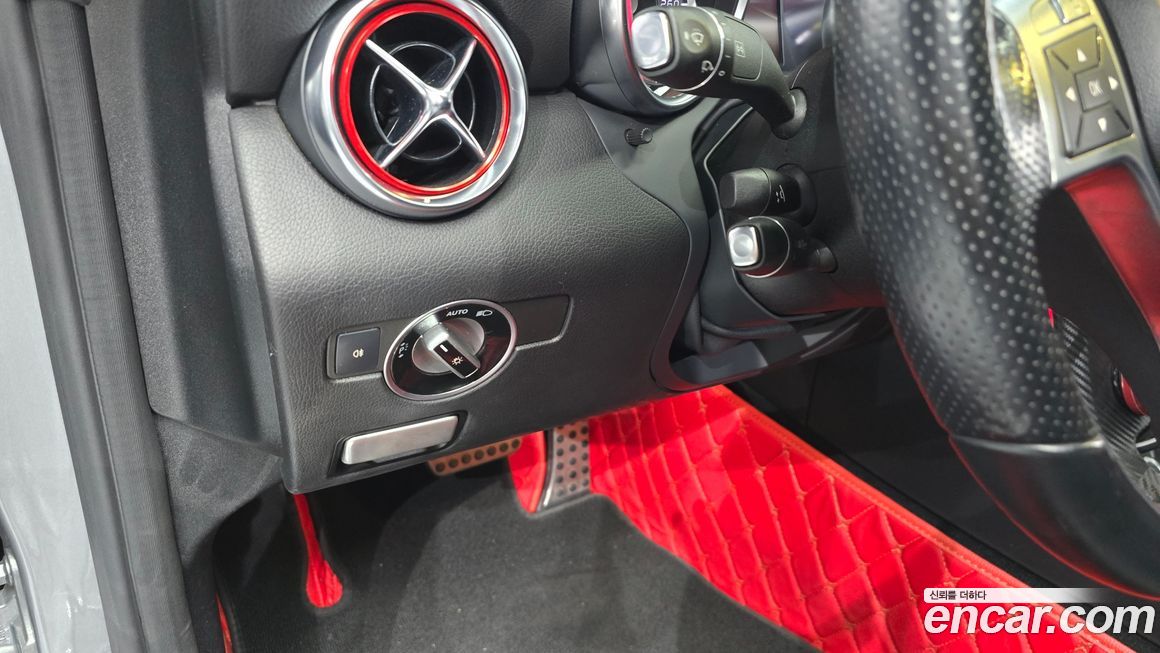 Mercedes-Benz SLK-Class 2014