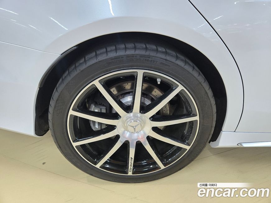 Mercedes-Benz S-Class 2014