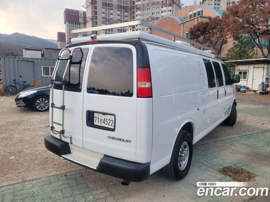 Chevrolet Express Van 2005