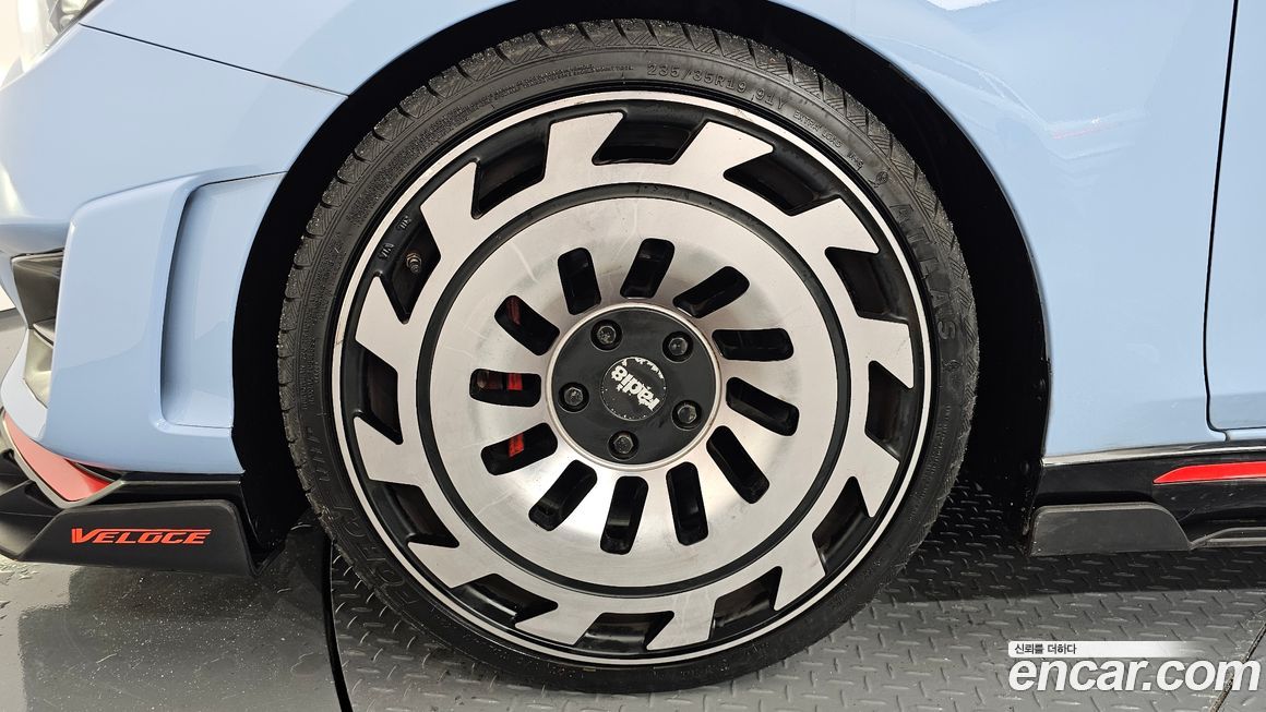 Hyundai Veloster 2019