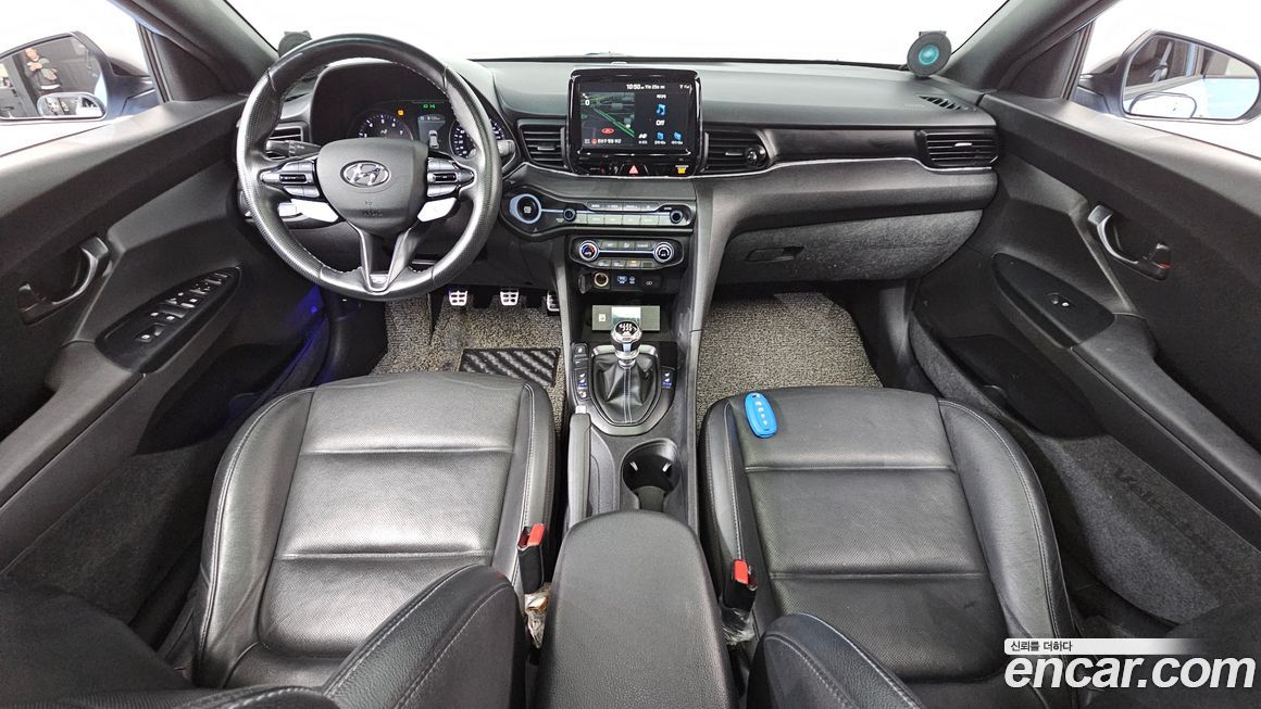 Hyundai Veloster 2019