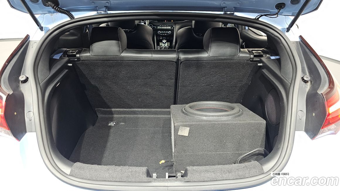 Hyundai Veloster 2019