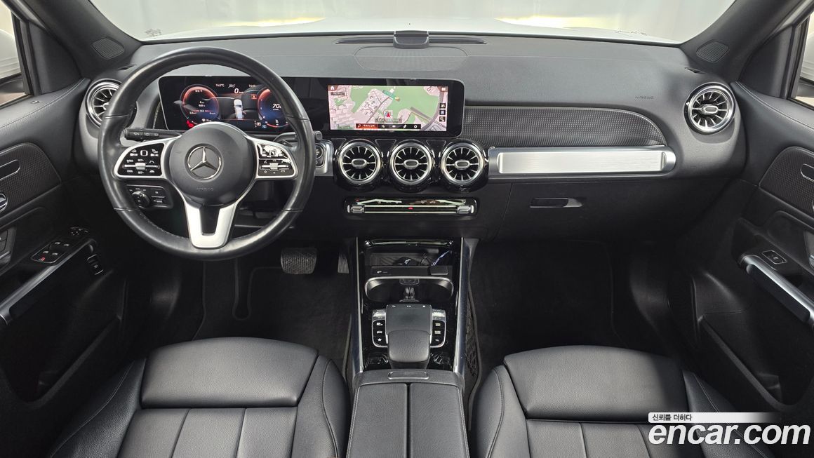 Mercedes-Benz GLB-Class 2020