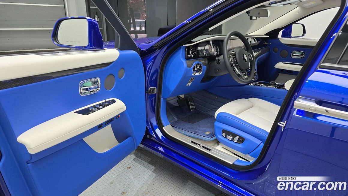 Rolls-Royce Ghost 2023