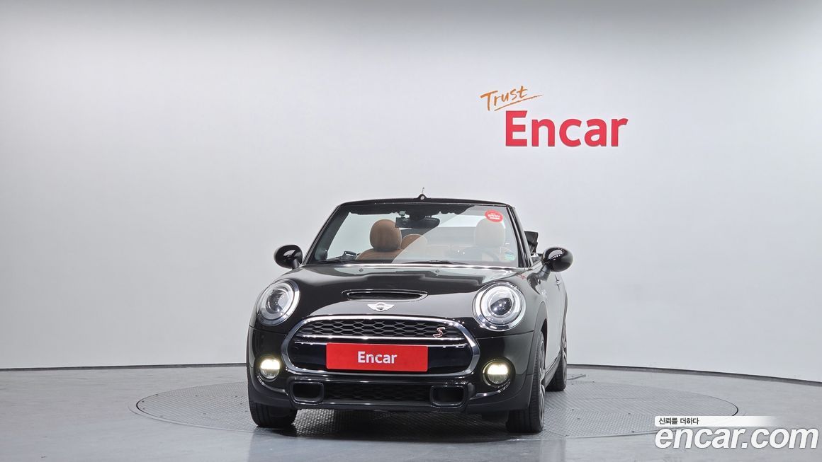 Mini Cooper Convertible 2017