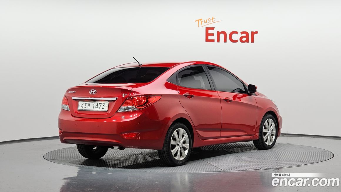 Hyundai Accent 2011