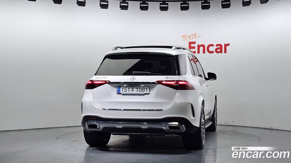 Mercedes-Benz GLE-Class 2023
