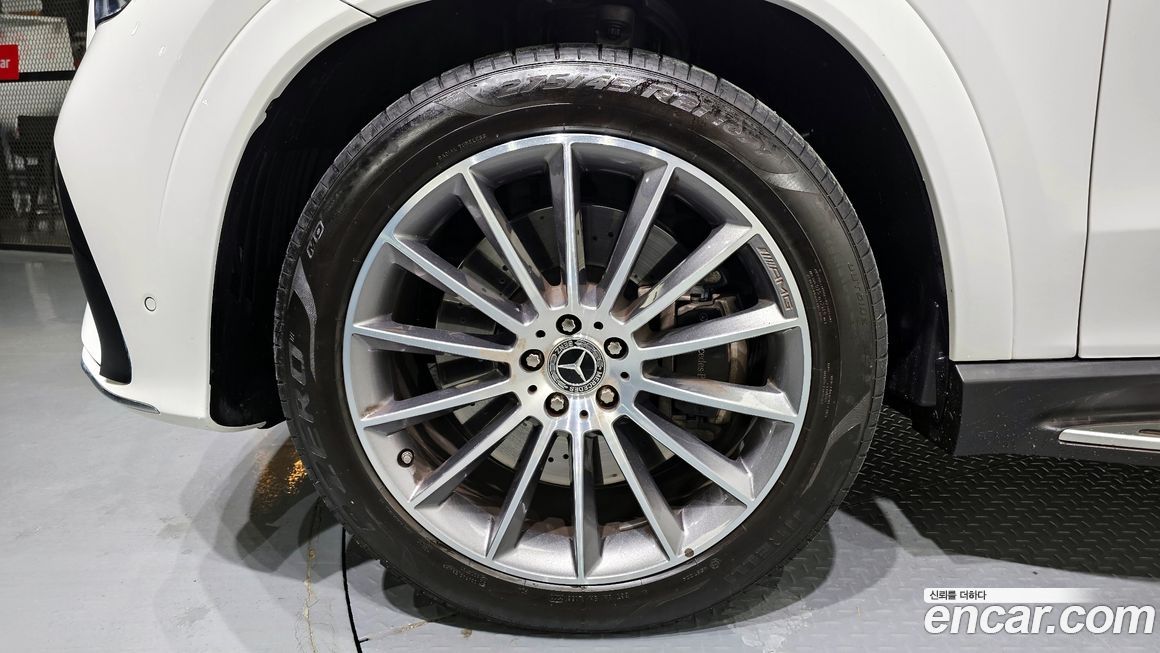 Mercedes-Benz GLE-Class 2023