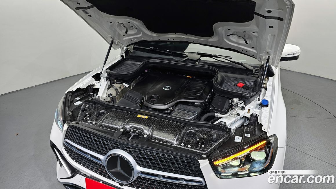 Mercedes-Benz GLE-Class 2023