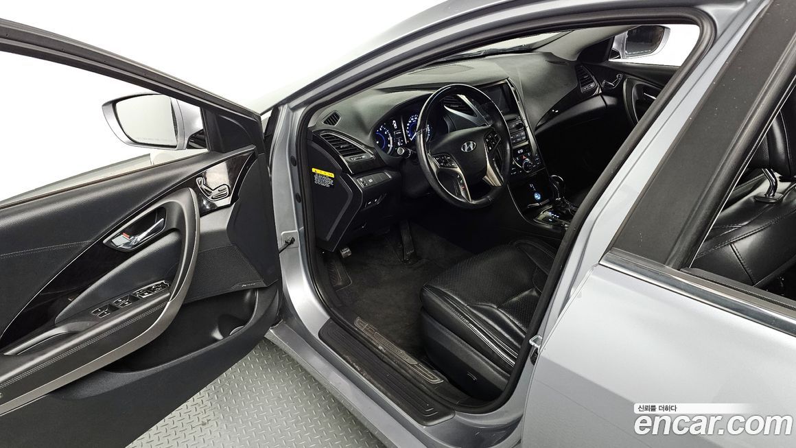 Hyundai Grandeur 2014