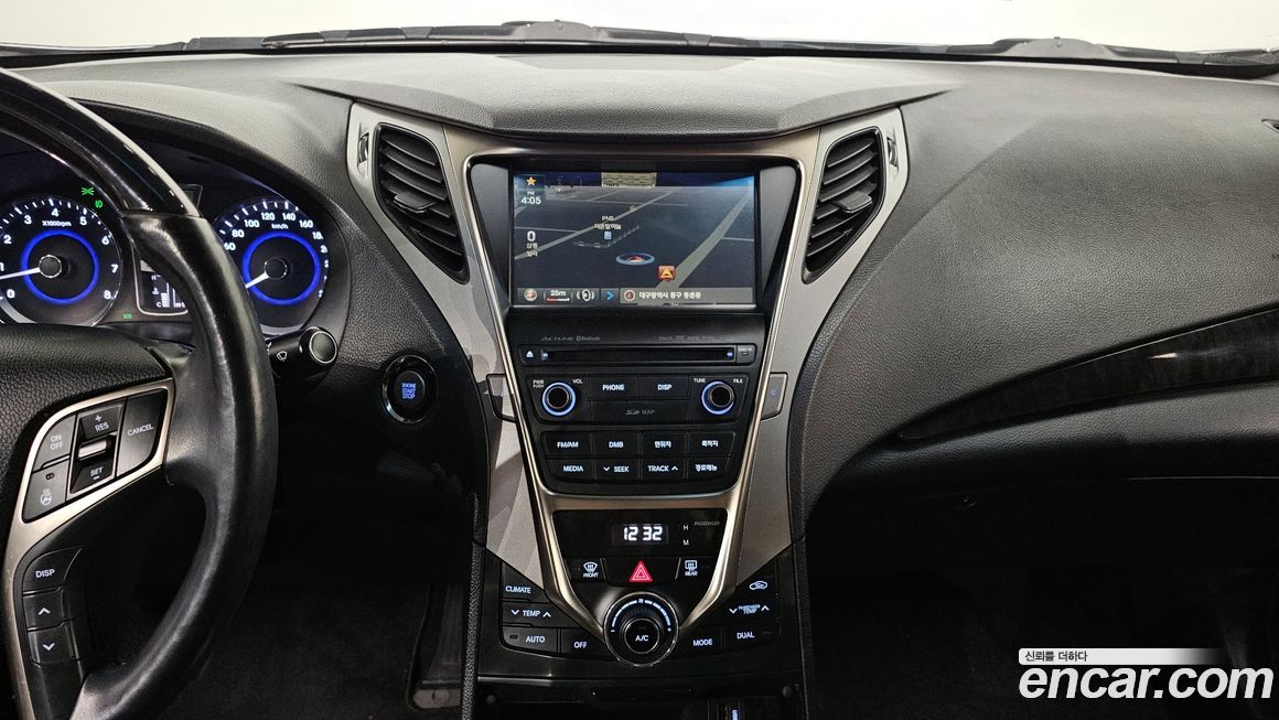 Hyundai Grandeur 2014