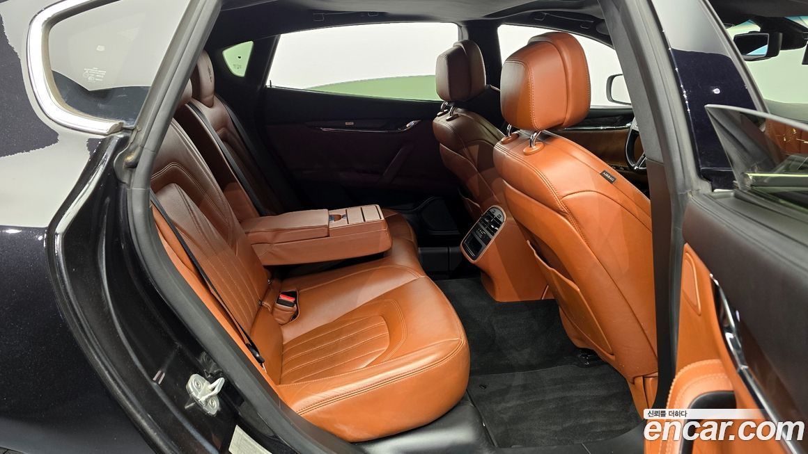 Maserati Quattroporte 2014