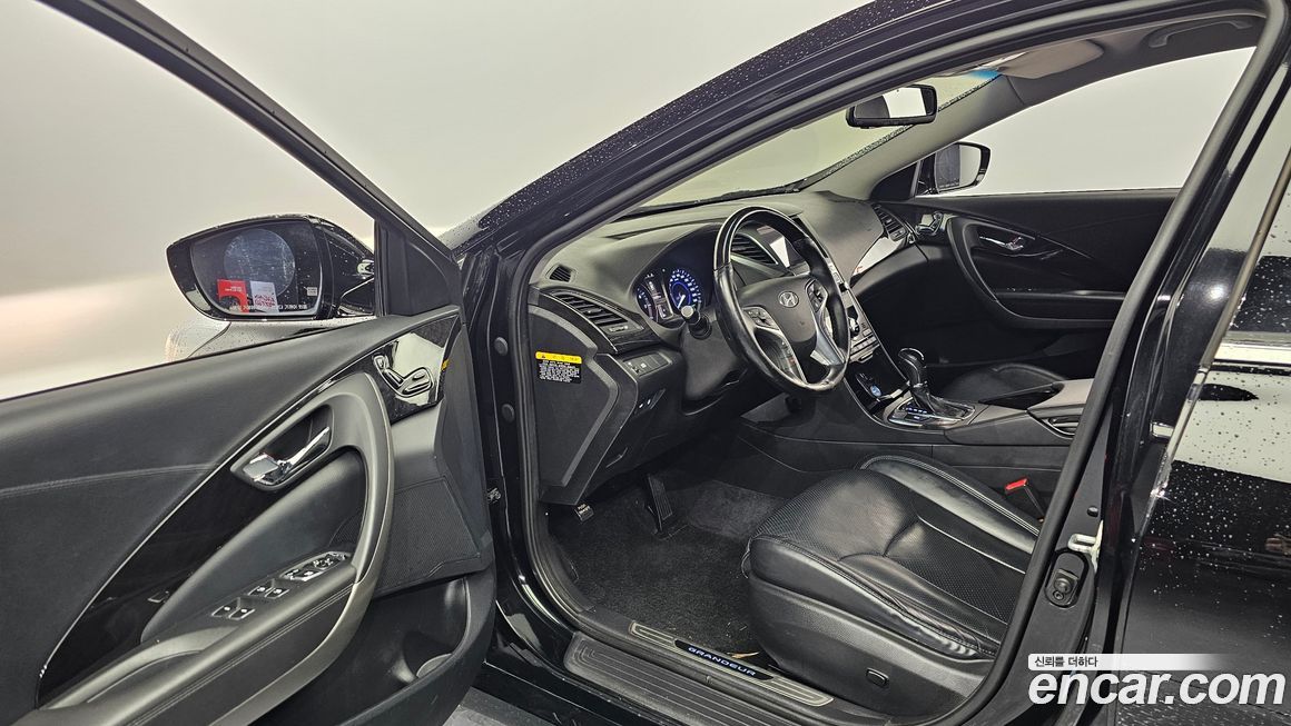 Hyundai Grandeur 2015