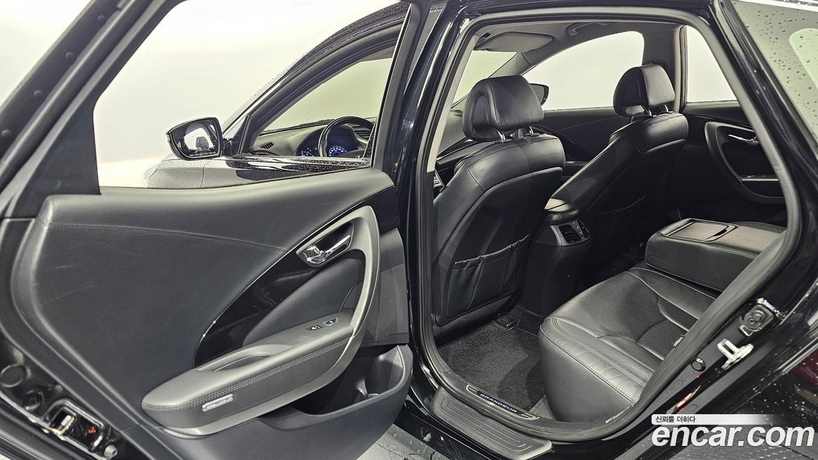 Hyundai Grandeur 2015