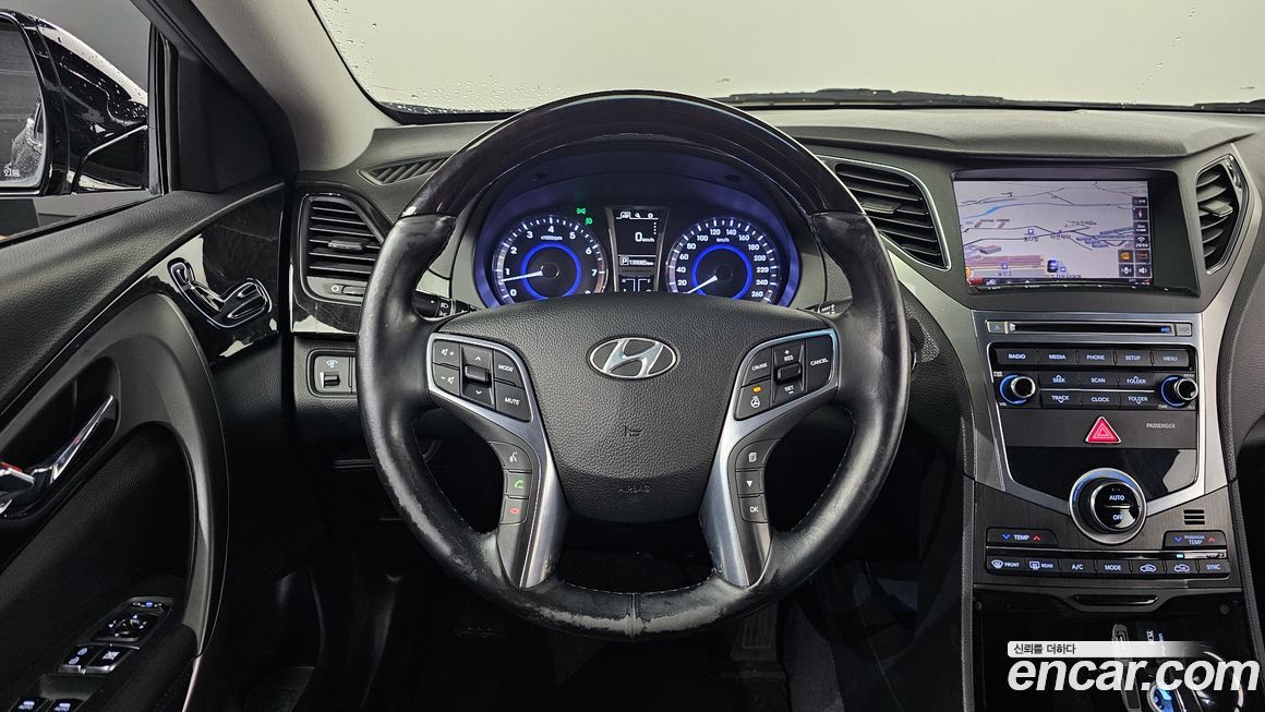 Hyundai Grandeur 2015