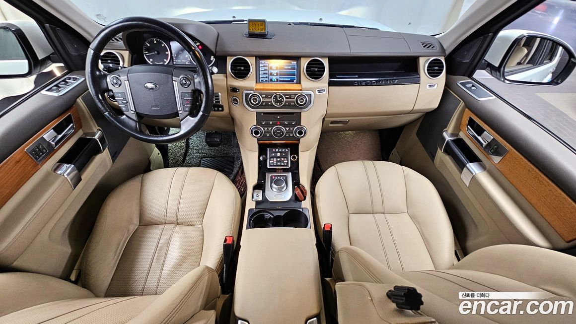 Land Rover Discovery 2014