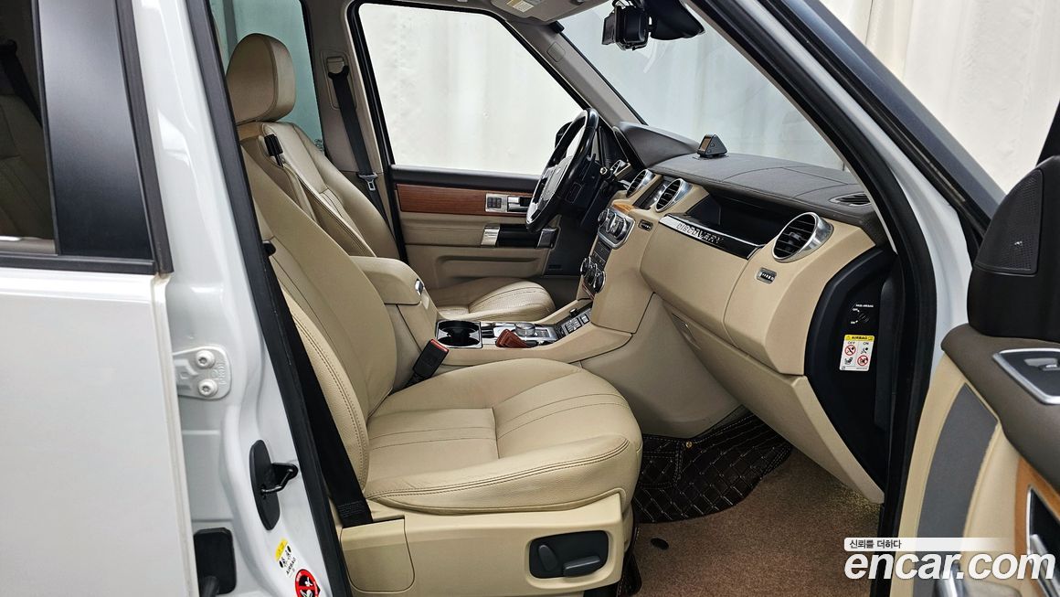 Land Rover Discovery 2014