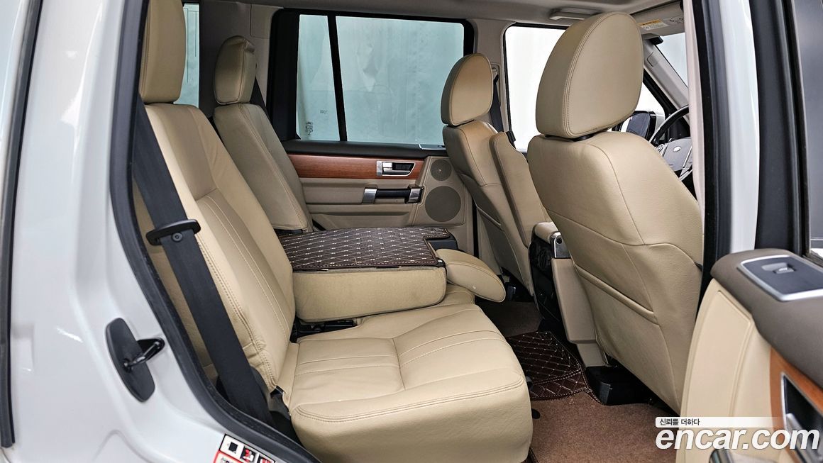 Land Rover Discovery 2014