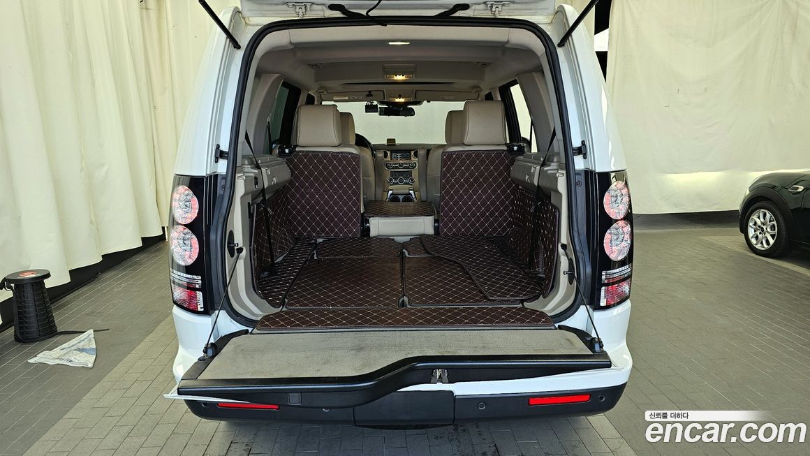 Land Rover Discovery 2014