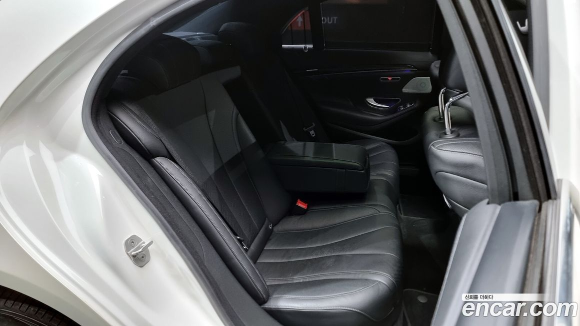 Mercedes-Benz S-Class 2015