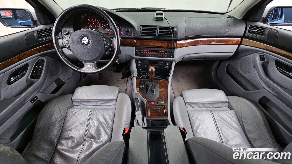BMW 5-Series 1999
