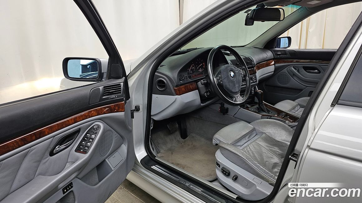 BMW 5-Series 1999