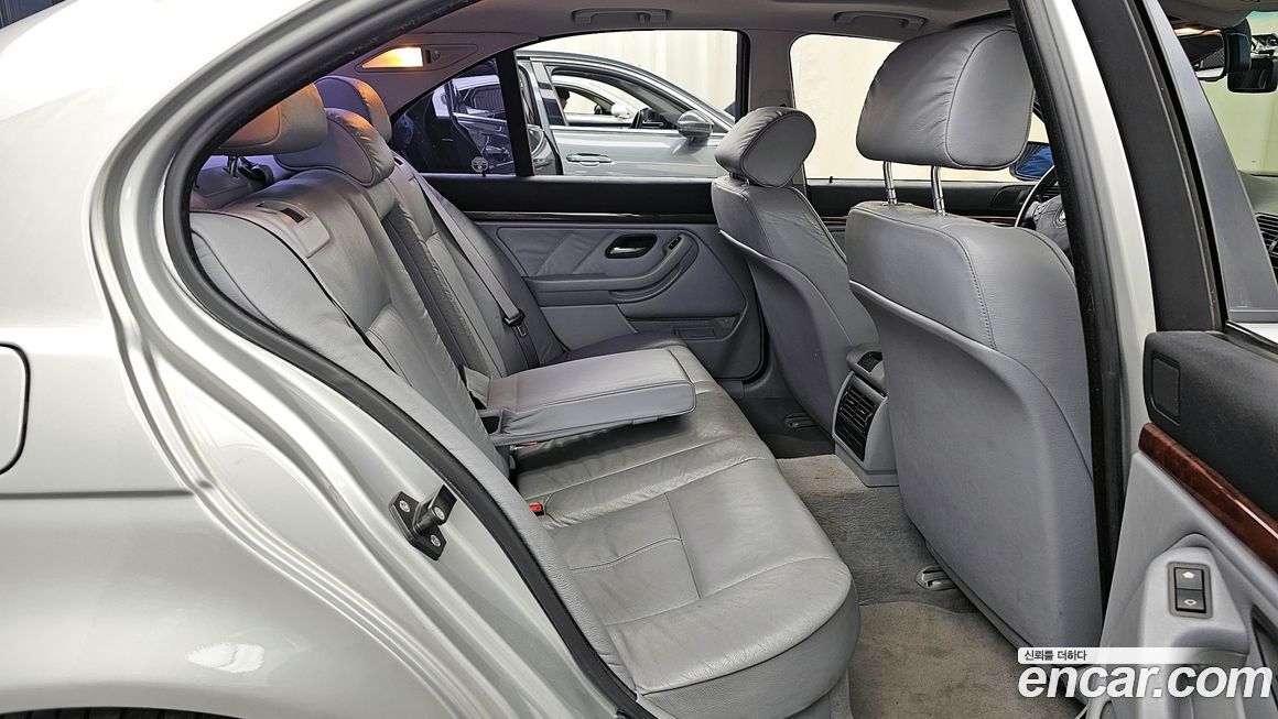 BMW 5-Series 1999
