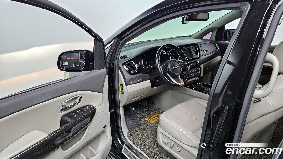 Kia Canival 2016