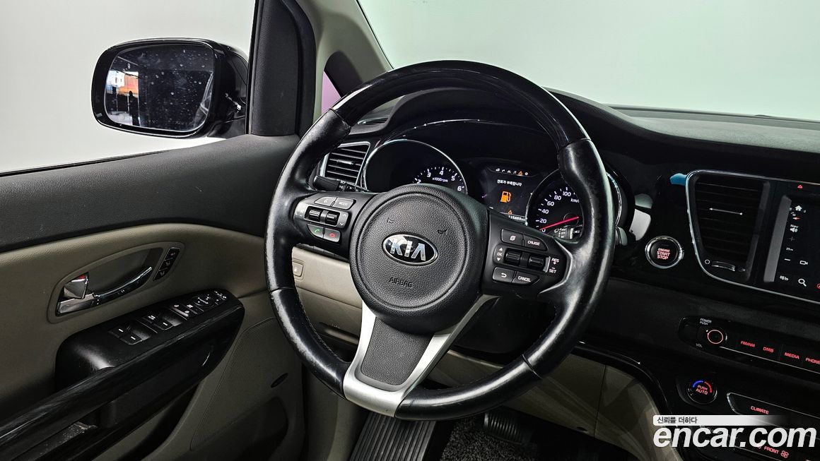 Kia Canival 2016
