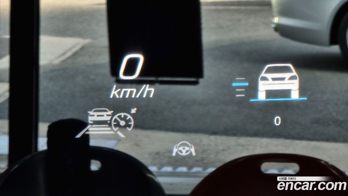 Mercedes-Benz GLS-Class 2023