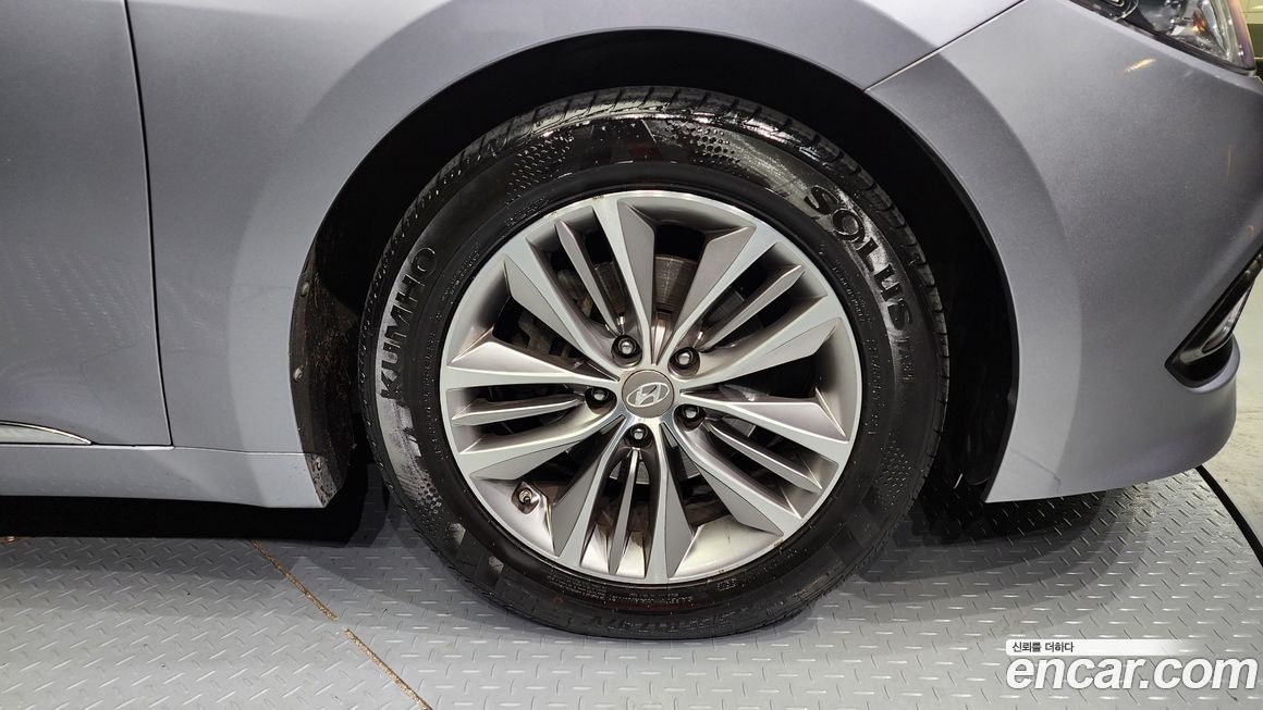 Hyundai Grandeur 2015