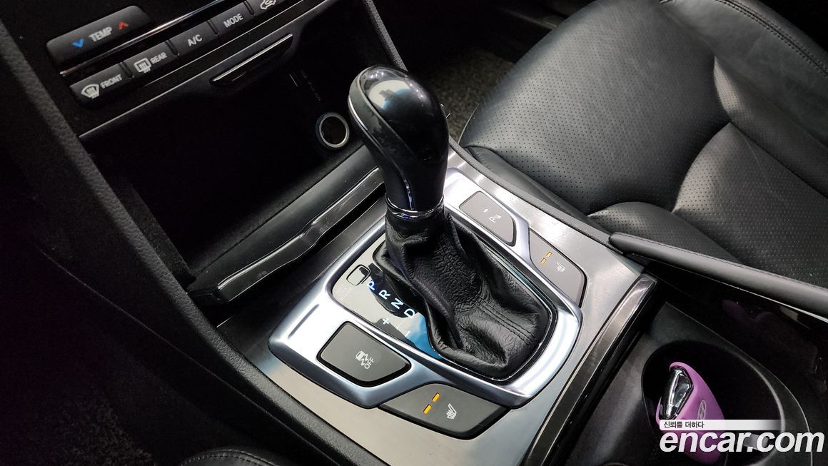 Hyundai Grandeur 2015