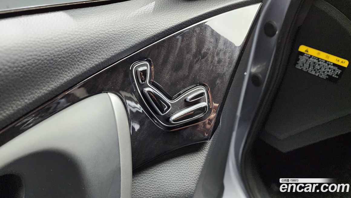 Hyundai Grandeur 2015