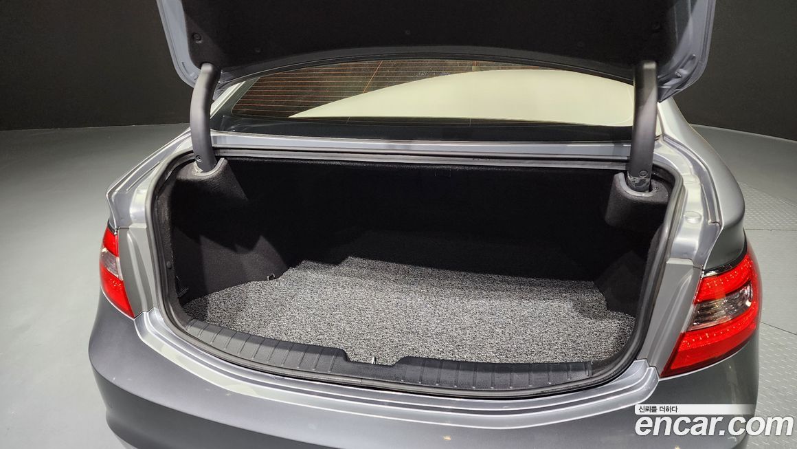 Hyundai Grandeur 2015