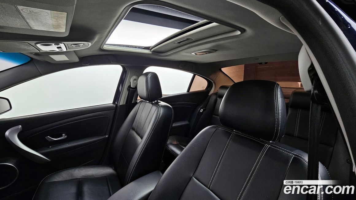 Renault-KoreaSamsung SM3 2010