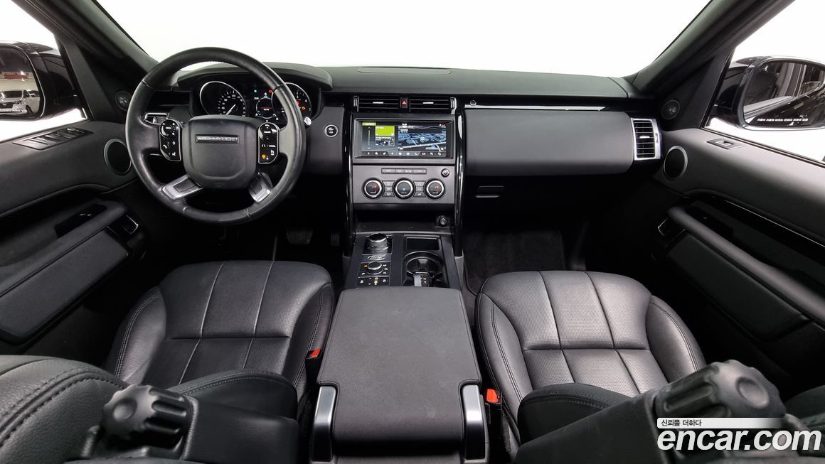 Land Rover Discovery 2019