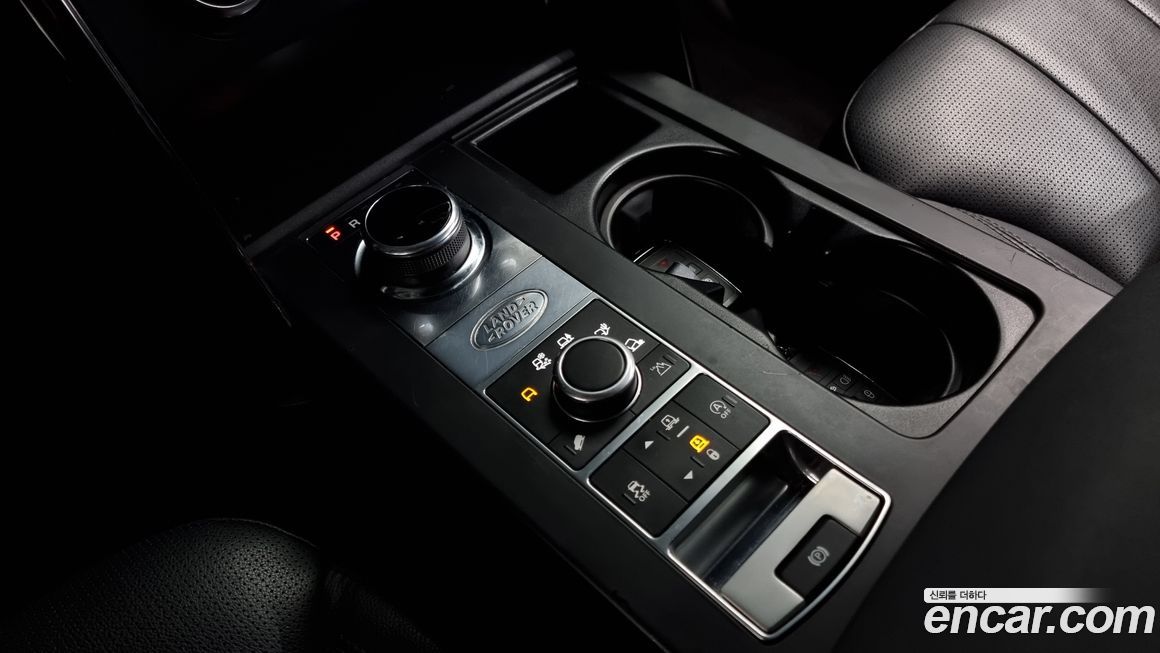 Land Rover Discovery 2019