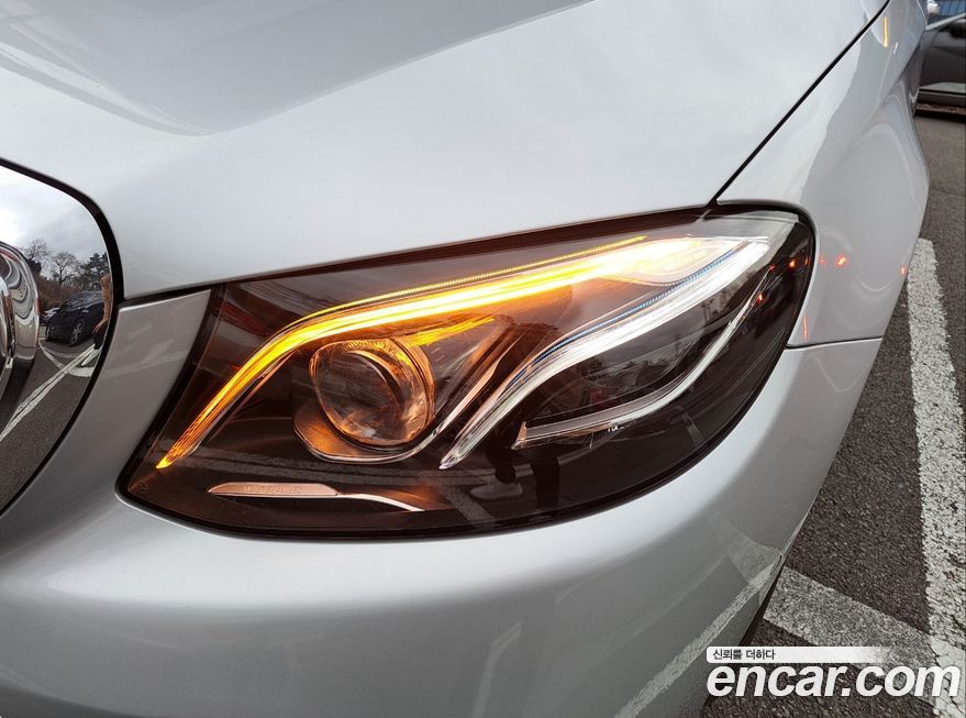 Mercedes-Benz E-Class 2018