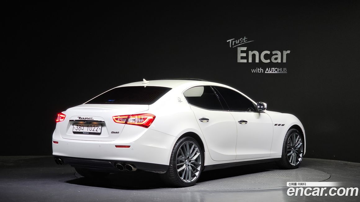 Maserati Ghibli 2017