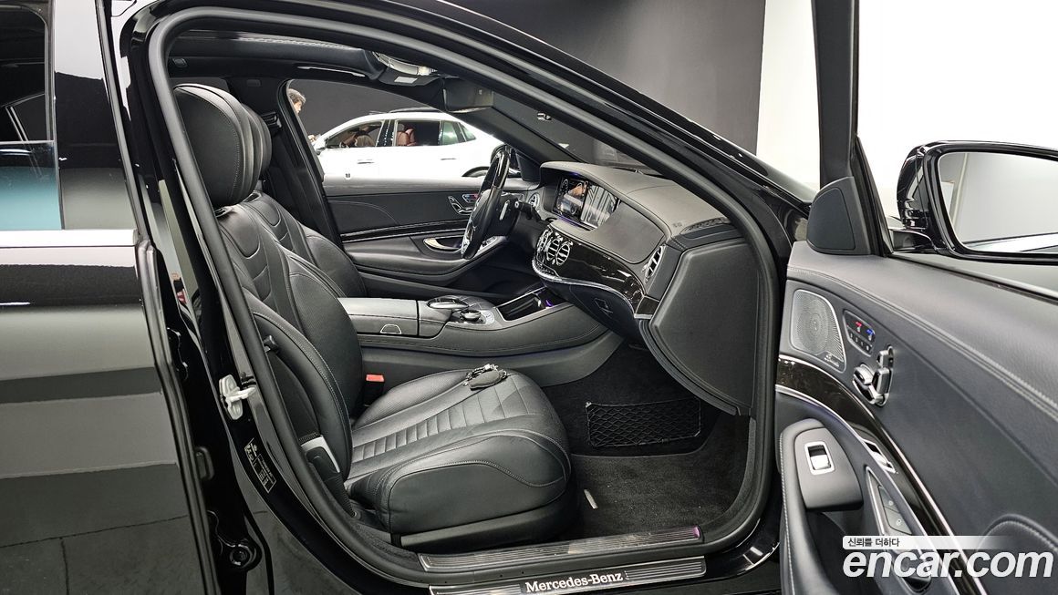 Mercedes-Benz S-Class 2016