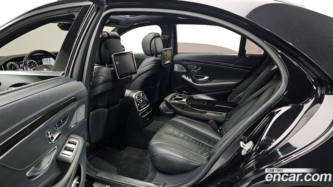 Mercedes-Benz S-Class 2016