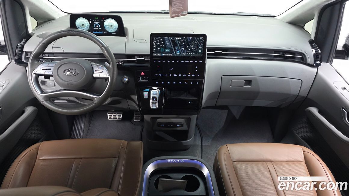 Hyundai Staria 2022