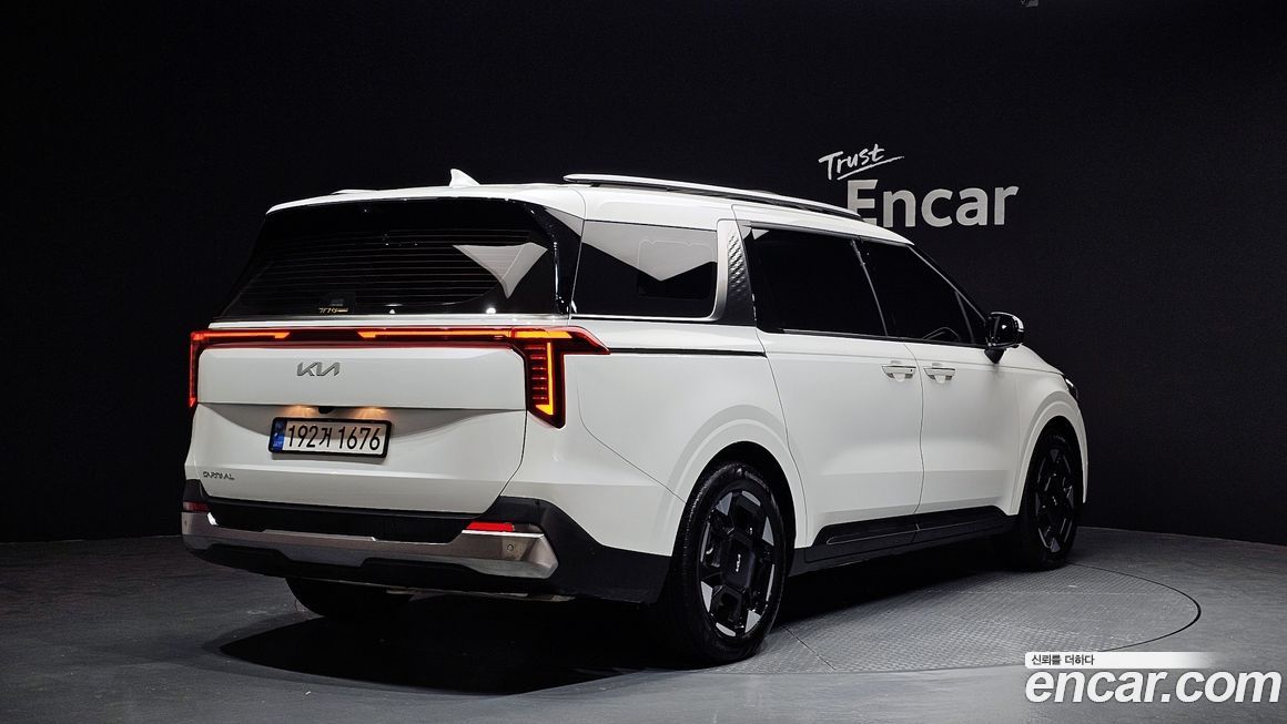 Kia Canival 2024