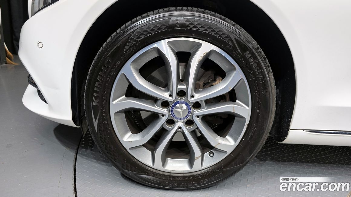 Mercedes-Benz C-Class 2015