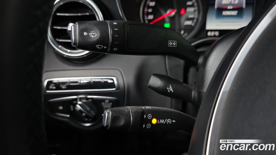 Mercedes-Benz C-Class 2015